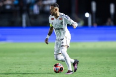 Неймар прилетел на тренировку на вертолёте