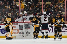 Дмитрий Воронков празднует гол