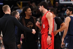 Джа Морант устроил сопернику «допрос»