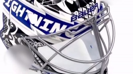 Представлен новый шлем Андрея Василевского