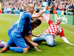 Чехи и хорваты «сушиться» не будут, Испания преподаст урок туркам