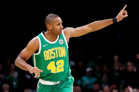 «Милуоки» — «Бостон». Прогноз: Хорфорд уберёт Лопеса трёшками