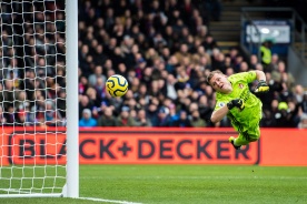 «Арсенал» — «Шеффилд Юнайтед». Прогноз: Лено не спасёт «канониров» от пропущенного мяча