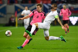 В Глазго ожидается рубка, Дания засушит матч с Черногорией