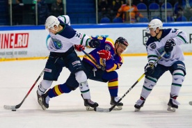 «Югра» — «Рубин». Прогноз: Епанчинцев вернёт интригу в серию ВХЛ в Ханты-Мансийске