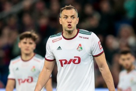 «Локомотив» — «Химки». Дзюба идёт напролом
