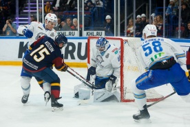 «Металлург Мг» — «Барыс». Прогноз: всё решит дуэль Кошечкина и Паскуале