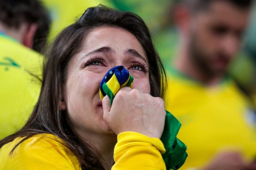 Болельщики сборной Бразилии издевались над Месси. Но всё закончилось океаном слёз