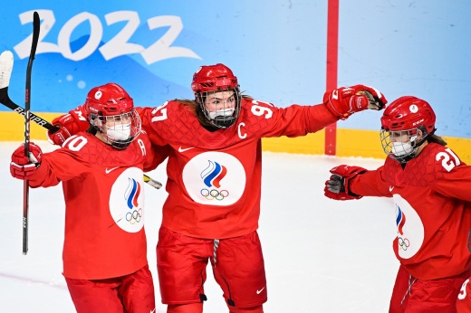 «Россия делает что хочет». Что говорят о скандальном матче с Канадой на Олимпиаде