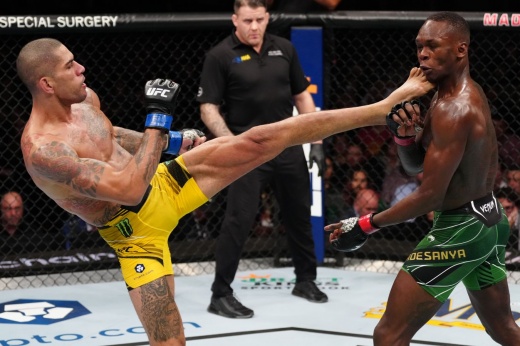 Лютый бразилец уничтожил Исраэля Адесанью. Нокаут, в UFC новый чемпион!