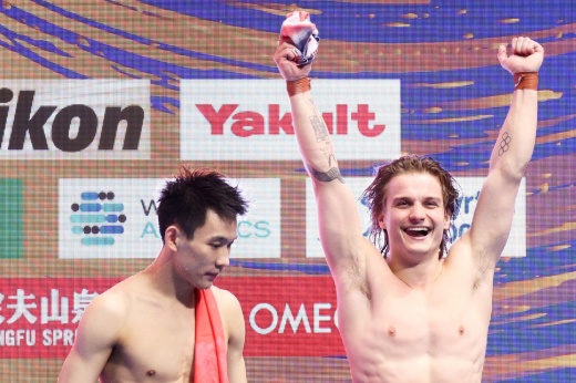 На водном чемпионате мира сенсация: парень из Австралии нокаутировал непобедимых китайцев!
