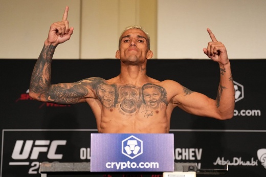 Оливейра сделал вес и спас бой года в UFC! Бразилец усыплял бдительность Махачева