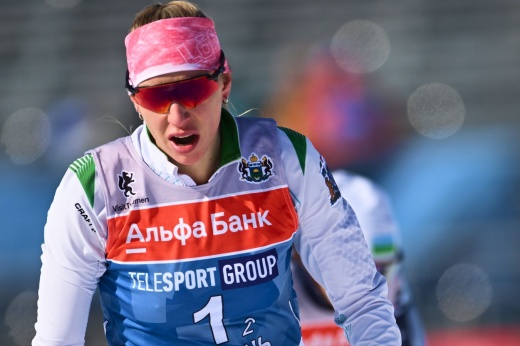Российская биатлонистка чуть не выиграла золото чемпионата страны по лыжам. Это как?!