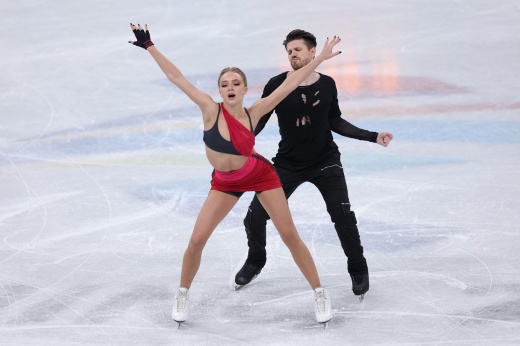 Глаз не оторвать! Самые красивые фигуристки на Олимпиаде — в танцах на льду