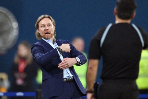 Россия забила лишь благодаря «привозу». А потом Сафонова ошарашил Валера из Перу