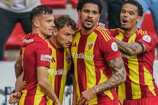 Вот это Чалова прорвало! Забил и отдал ассист впервые после переезда в Турцию!