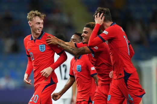 Англия влетела в финал Евро с двух ног. И даже сомнительный пенальти не пригодился!