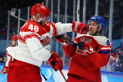Первая сенсация в хоккее на Олимпиаде! Датчан ни во что не ставили, а они прибили Чехию