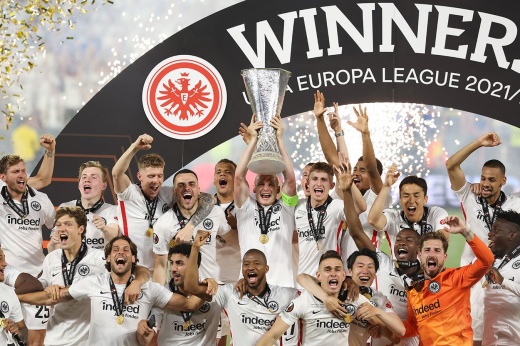 Лигу Европы выиграл самый крутой клуб сезона. «Айнтрахт» живёт сказкой
