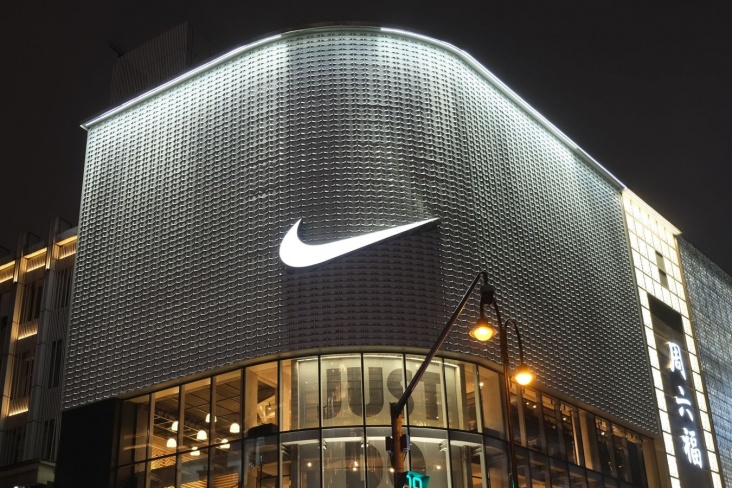 Новая коллаборация Nike в мультяшном стиле