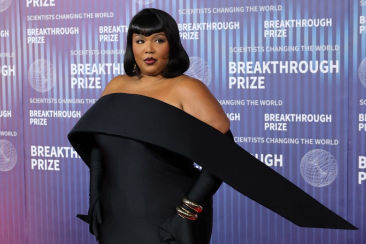 Рэперша Lizzo Рэперша Lizzo