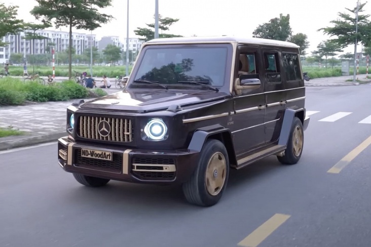 Деревянная реплика Mercedes-AMG G63