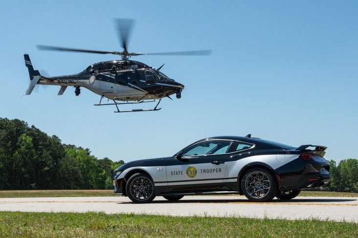 Ford Mustang полиции Северной Каролины