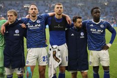 «Шальке» рвётся в элиту